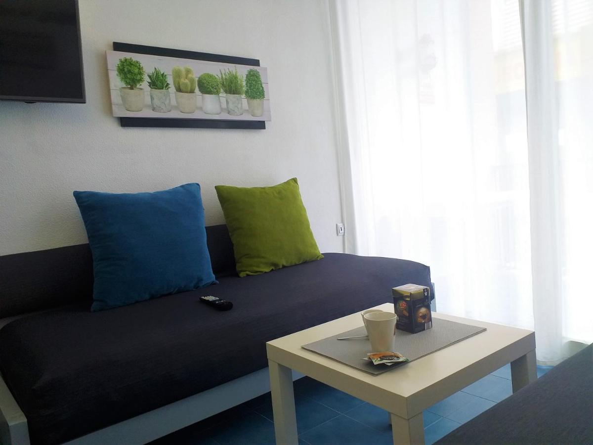 Apartamento Con Terraza Vistas Al Mar Apartment โยเรตเดมาร์ ภายนอก รูปภาพ